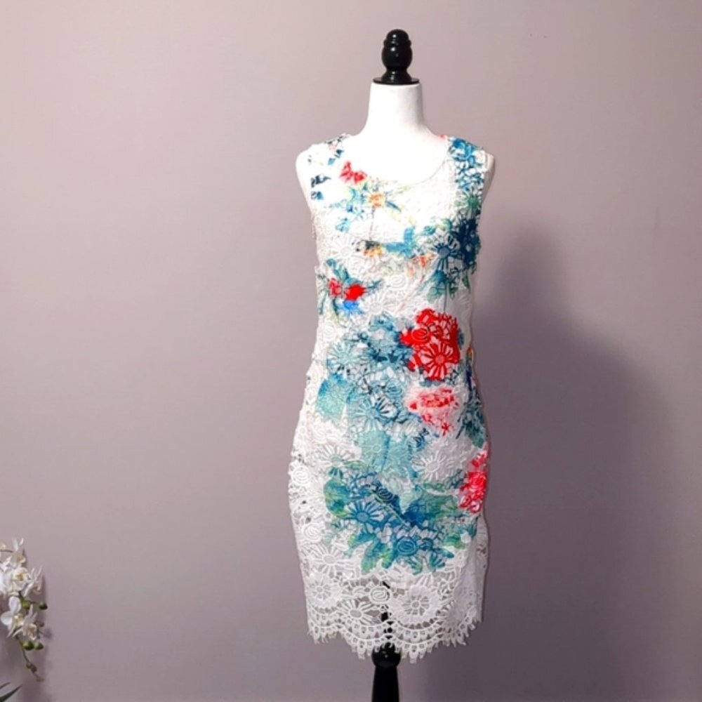 💎CARRE NOIR 💎 White Lace Ocean print dress - 6